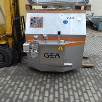 Piston homogenizer GEA